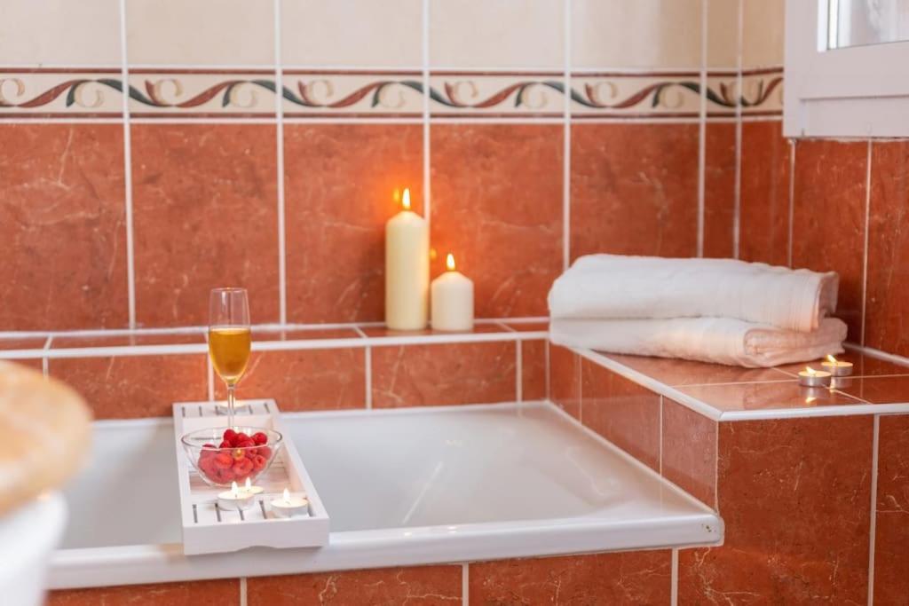 Le Versaillais Gare/Chateau/Wifi/Netflix Versailles Eksteriør billede